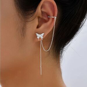 Silver butterfly earrings S352